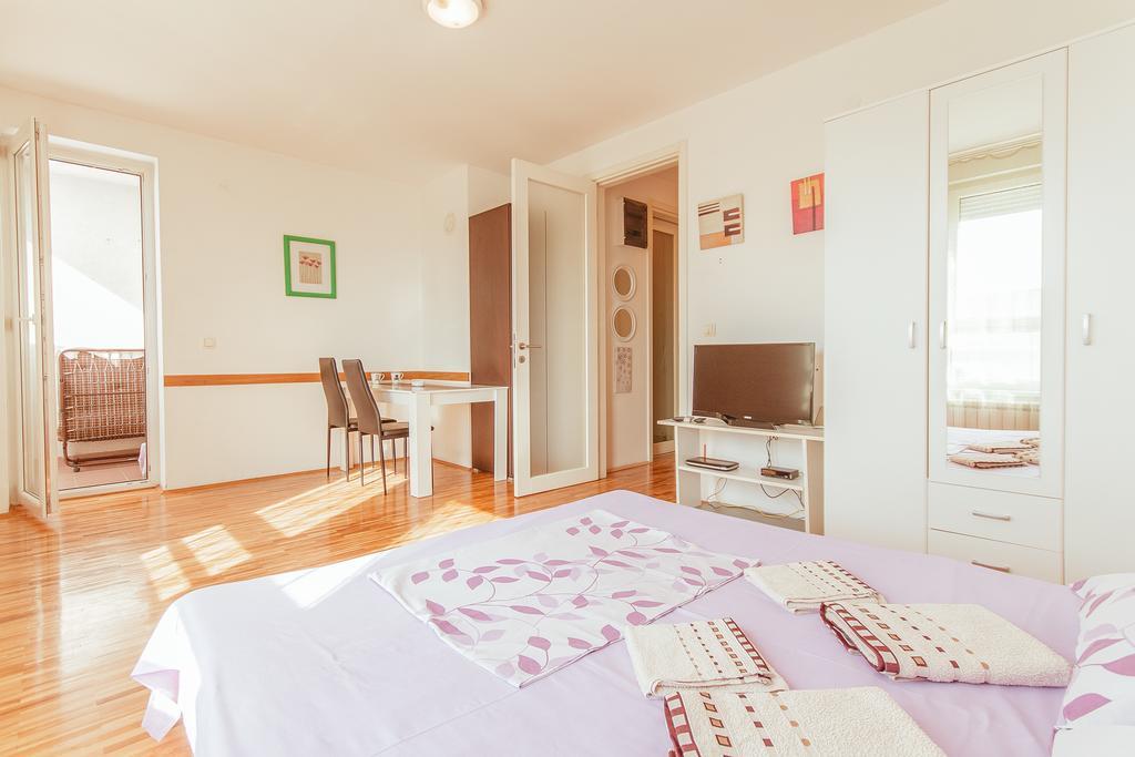 Apartments Belville Beograd Ruang foto